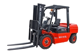Empilhadeira a Diesel CPC38